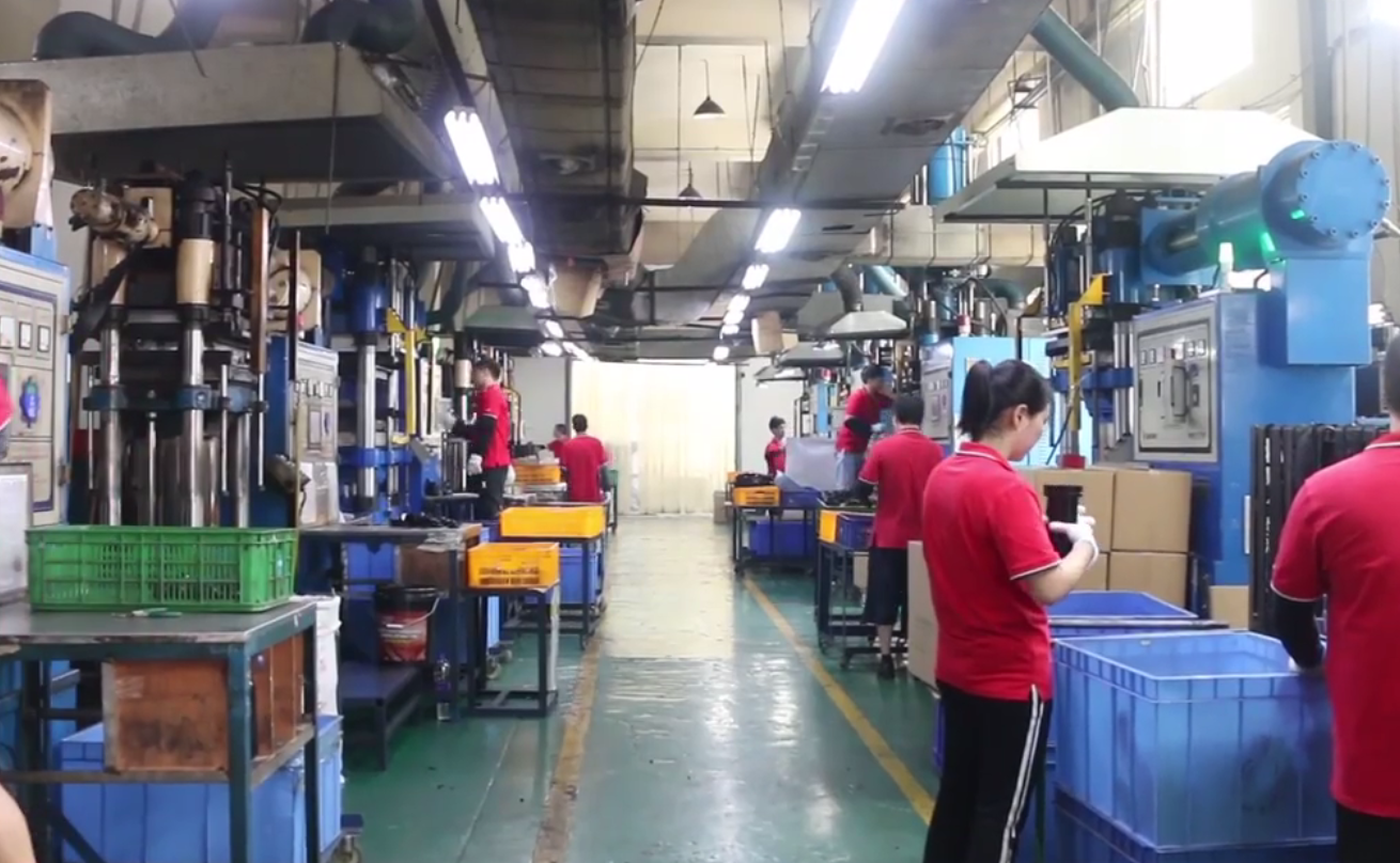 Rubber injection molding process production live video