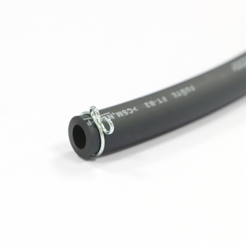 Custom black NBR PVC CSM  fuel line hose with wire spring clips clamp